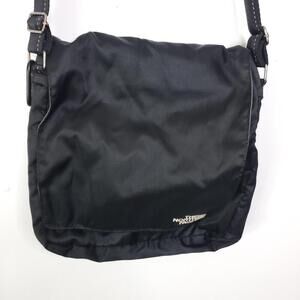 North Face Bag Unisex Crossbody Messenger Flap Closure Black Men Women Laptop